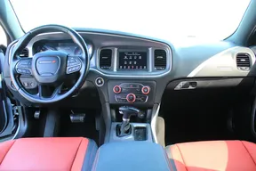 Dodge Charger 2020