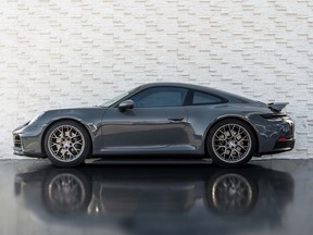 Porsche 911 Carrera 2025