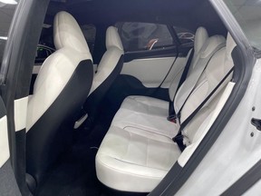 Tesla Model S Ludicrous 2023