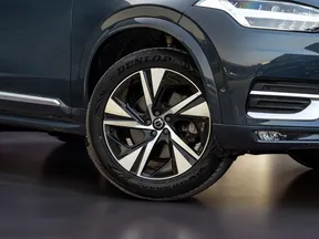 Volvo XC90 B5 2023