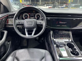 Audi Q8 2023