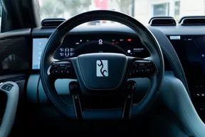 BYD Yangwang U8 2024