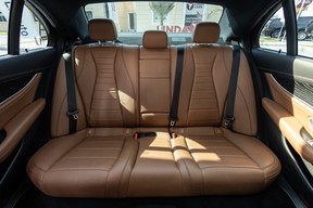 Mercedes-Benz E-Class 300 2022