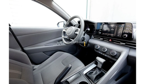 Hyundai Elantra / Avante 2023