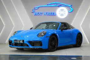 Porsche 911 Targa 4 GTS 2024