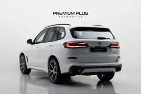BMW X5 40 2023