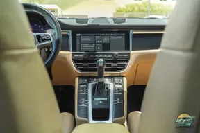 Porsche Macan 2021