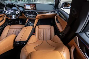 BMW 5 Series 520 2023