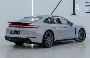 Porsche Panamera 2025