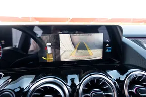 Mercedes-Benz GLA 200 2021