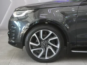 Land Rover Discovery 2024