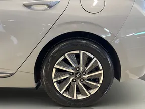 Hyundai Ioniq 2021