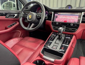 Porsche Macan S 2024