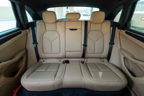 Porsche Macan 2025