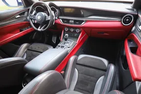 Alfa Romeo Stelvio Quadrifoglio 2019