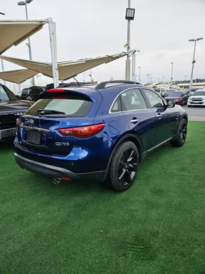 Infiniti QX70 2016