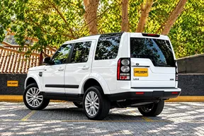 Land Rover LR4 2015