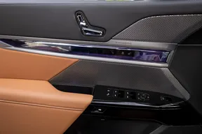 BMW 7 Series 735 2026