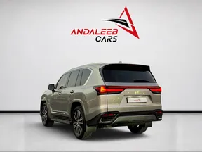 Lexus LX 600 2025