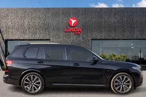 BMW X7 50 2020