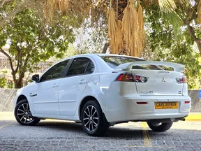 Mitsubishi Lancer / Galant Fortis 2016