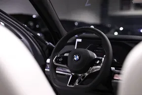BMW 7 Series 740 2026