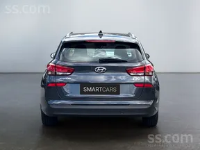 Hyundai i30 2022