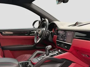 Porsche Cayenne 2020