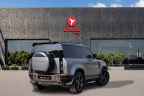 Land Rover Defender 90 2021