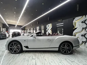 Bentley Continental GTC 2019