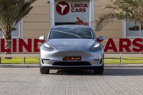 Tesla Model Y Long Range 2024