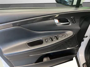 Hyundai Santa Fe 2023