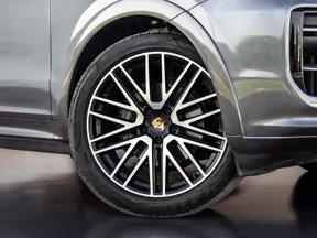 Porsche Cayenne Coupé 2024