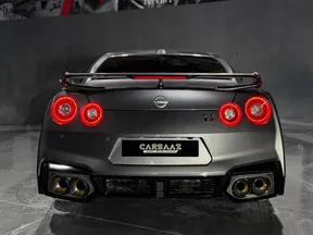 Nissan GT-R 2024