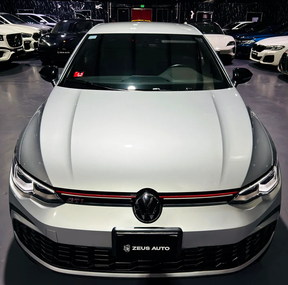 Volkswagen Golf GTI 2023
