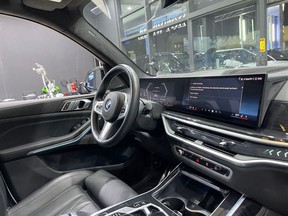 BMW X7 40i 2024