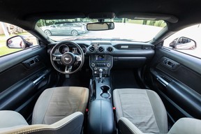 Ford Mustang 2017