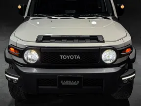 Toyota FJ Cruiser 2023