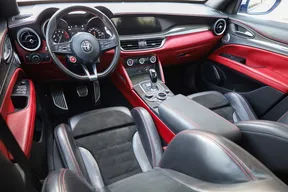 Alfa Romeo Stelvio Quadrifoglio 2019