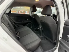 Hyundai Elantra / Avante 2023