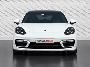 Porsche Panamera GTS 2022