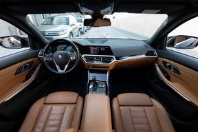 BMW 3 Series 330 2019