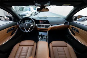 BMW 3 Series 330 2019