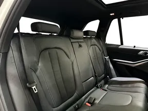 BMW X5 40 2023