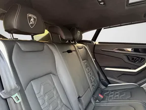 Lamborghini Urus 2025