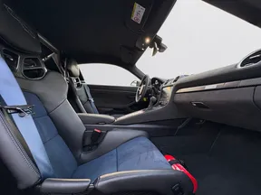 Porsche Cayman 718 GT4 RS 2024