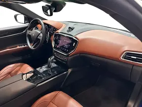 Maserati Ghibli S 2021
