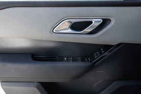 Land Rover Range Rover Velar 2024