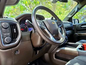 Chevrolet Silverado 2021