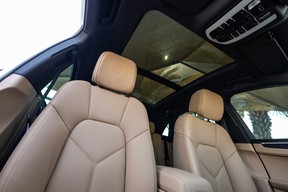 Porsche Macan 2025